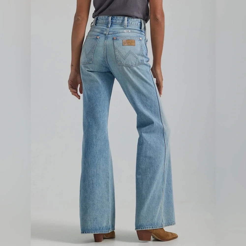 NWT Women's Wrangler Honolua Wanderer 622 High Rise Flare Jeans Size 24X30 - Picture 2 of 10